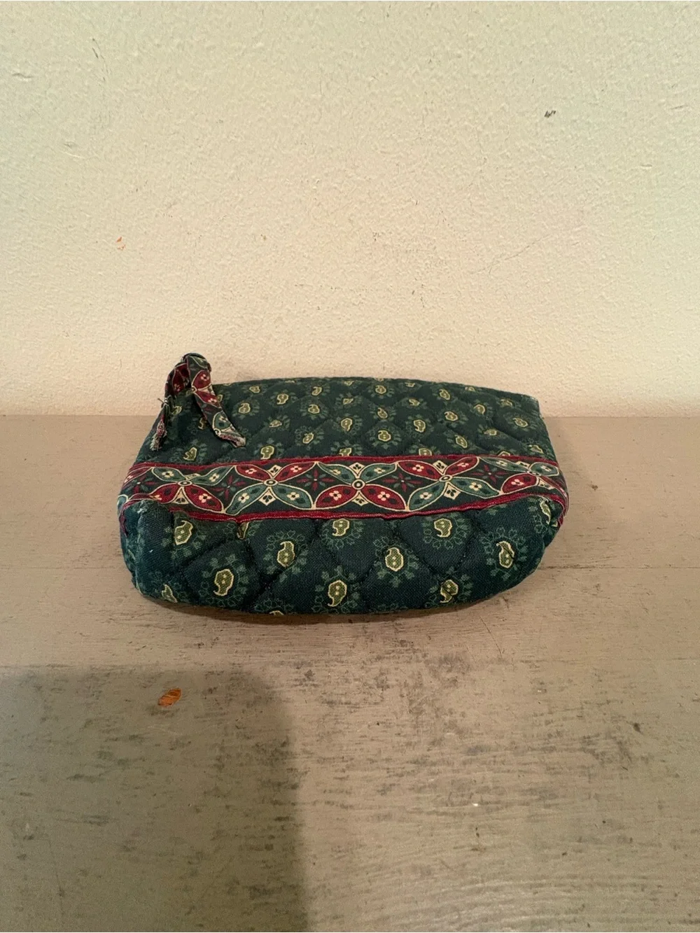 VTG Vera Bradley Retired Green Quilted Paisley Makeup Bag